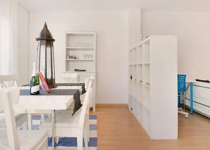 In Centrum Close To The Apartment